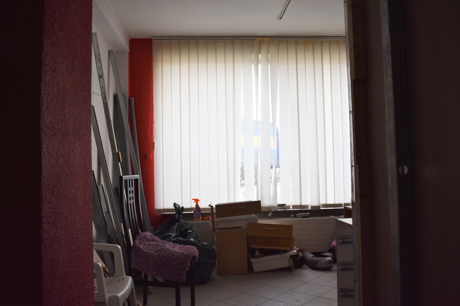Zimmer 2, Wohnung links