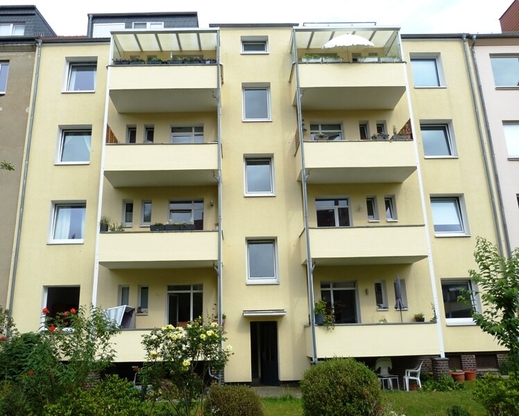 Gedämmte hintere Hausfassade