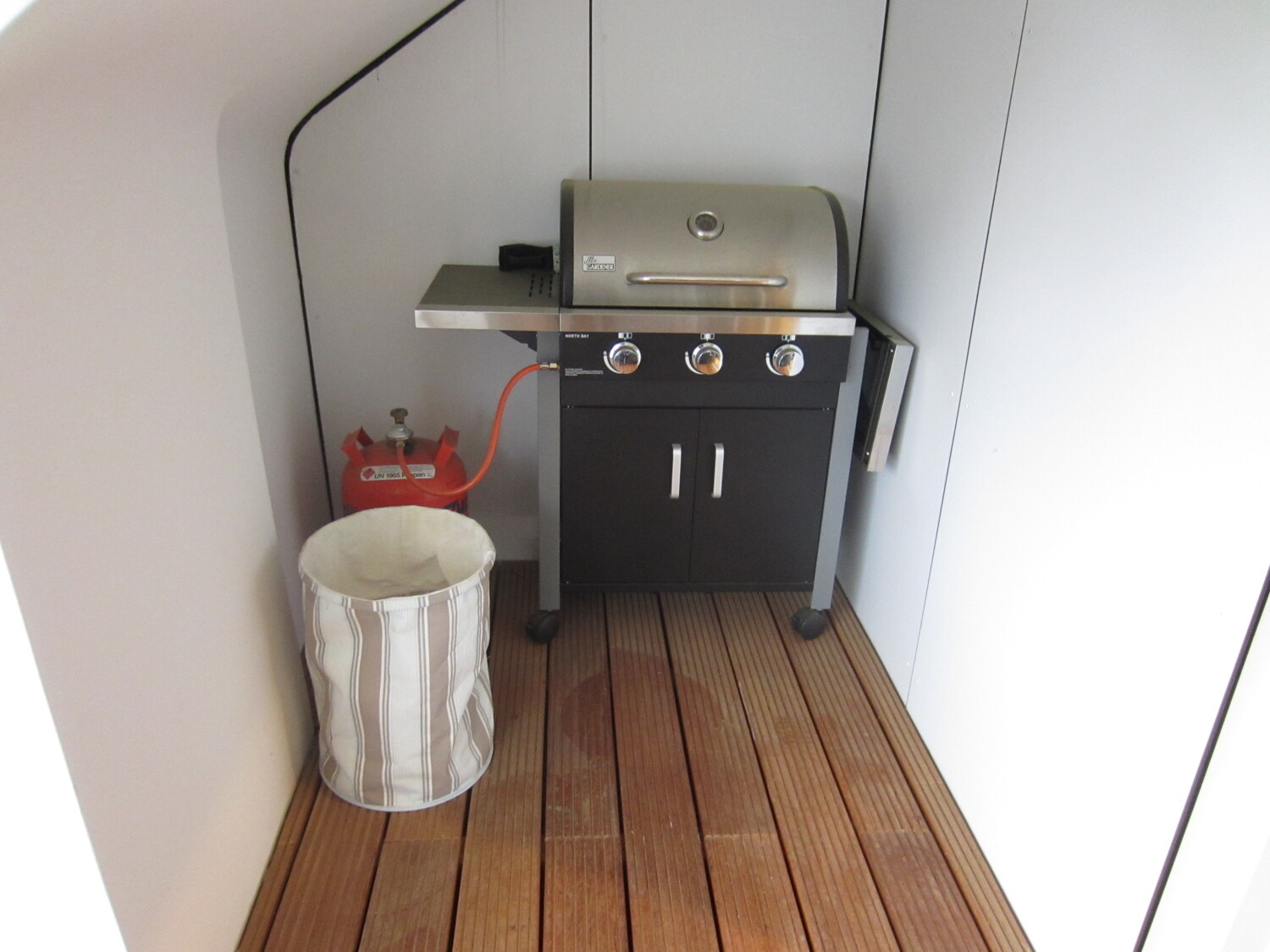 Grill Loggia West