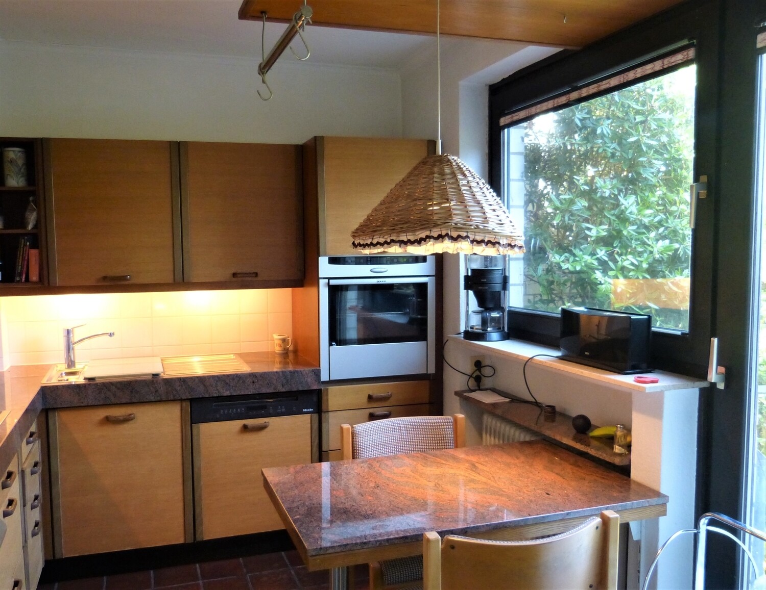 Küchenbereich inkl. EBK