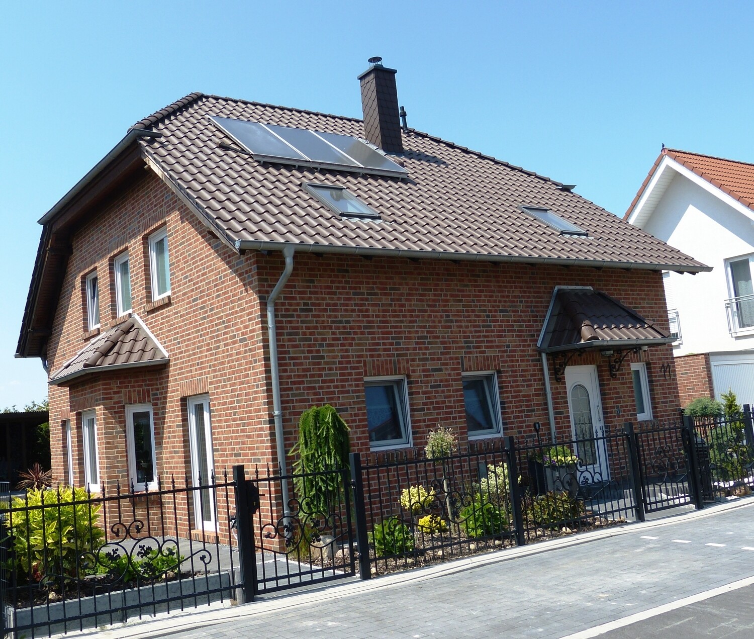 Vordere Hausansicht