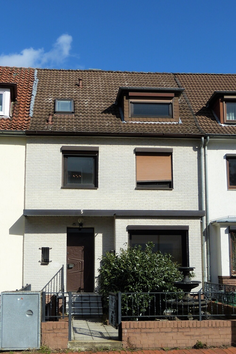 Vordere Hausansicht