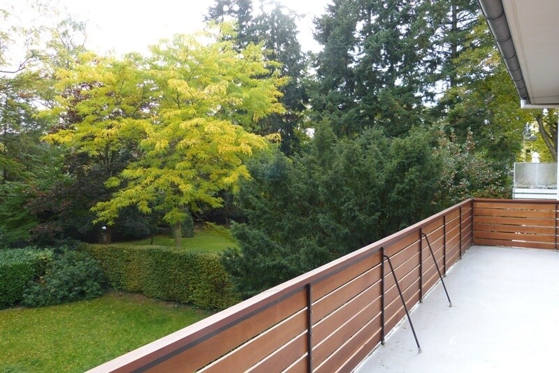 Südbalkon zum Garten