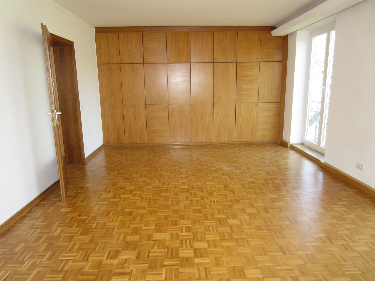 Einbauschrank