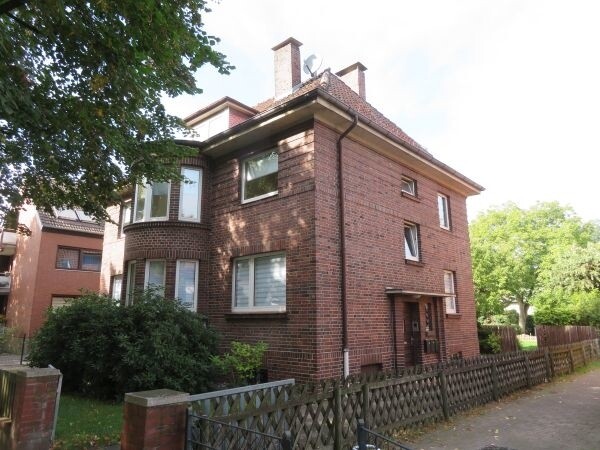 Hausansicht b