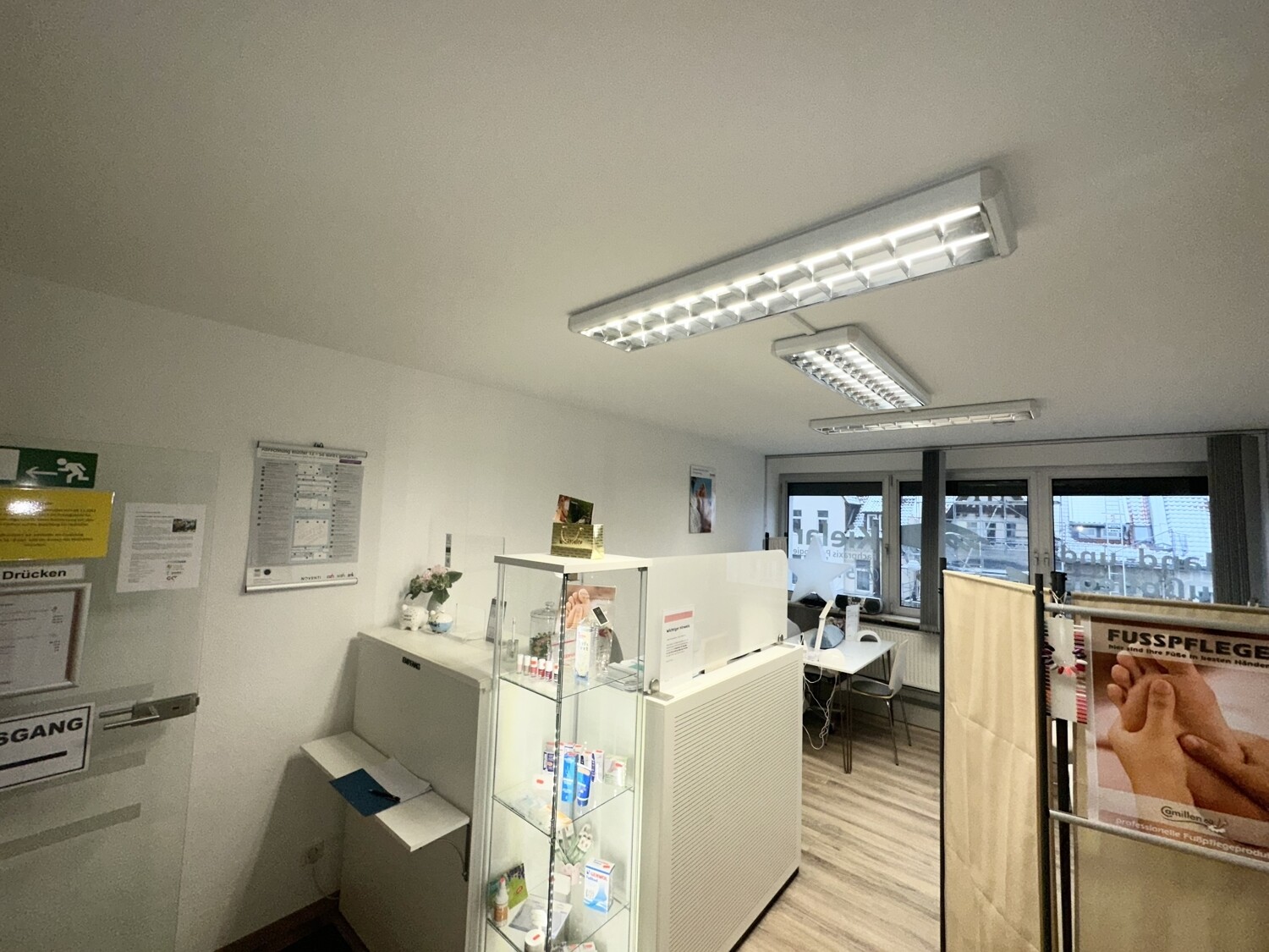 Büro-Praxisraum 1 (a)