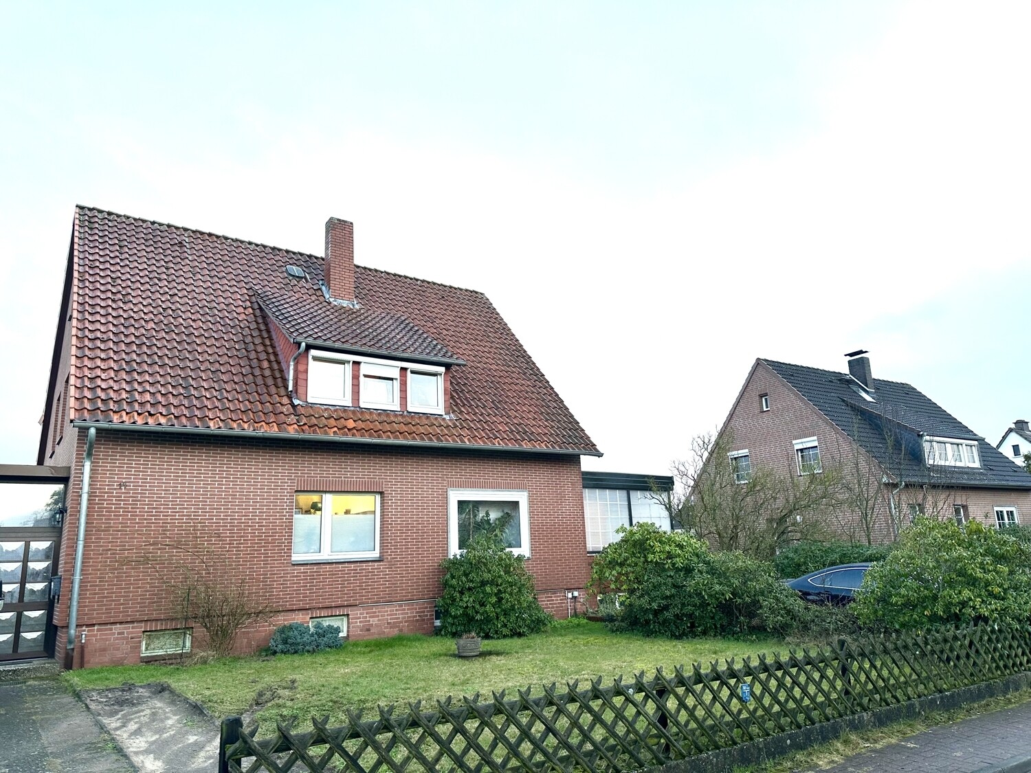Hausansicht b