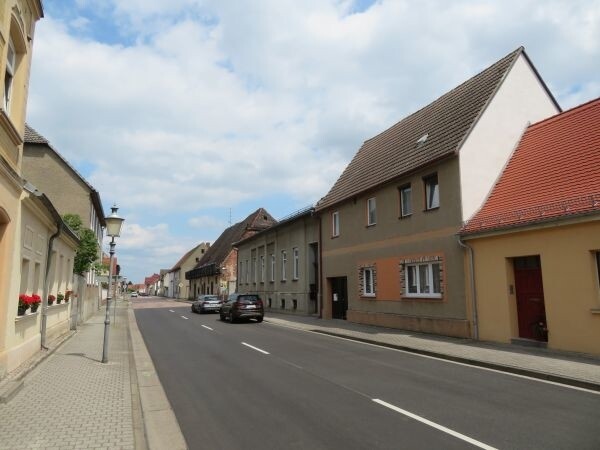 Straßenansicht