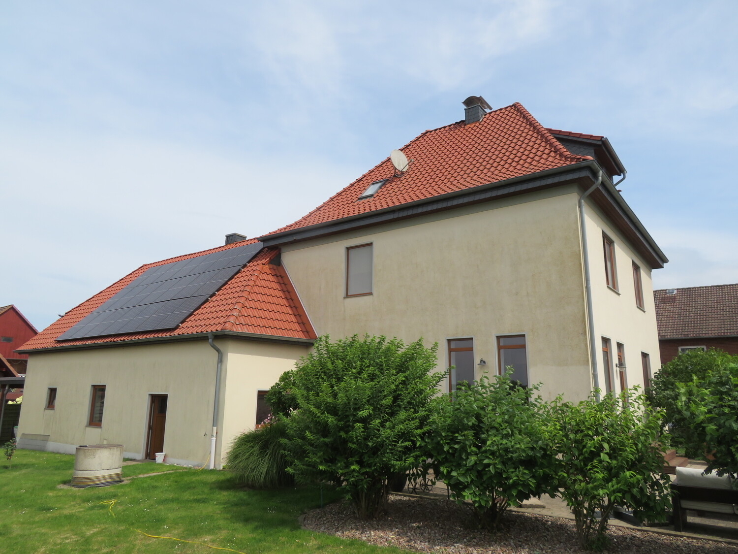 Hausrückseite