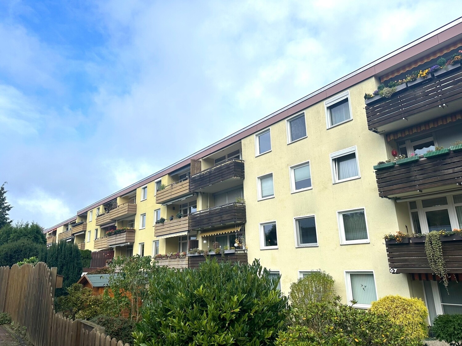 Hausrückseite