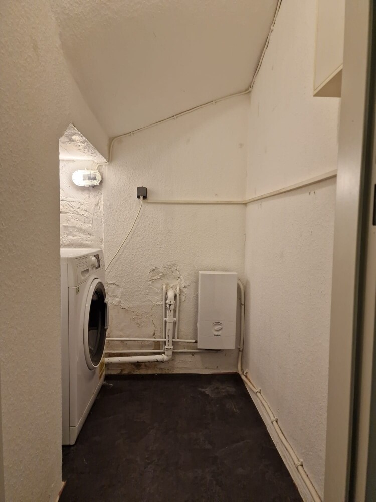 WE1 Hochparterre AB mit WaMa Anschluss