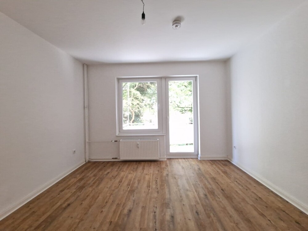 Zimmer mit Balkon z. Garten