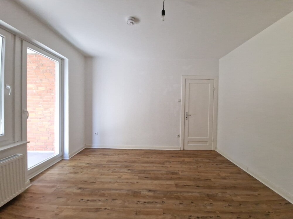 Zimmer mit Balkon z. Garten