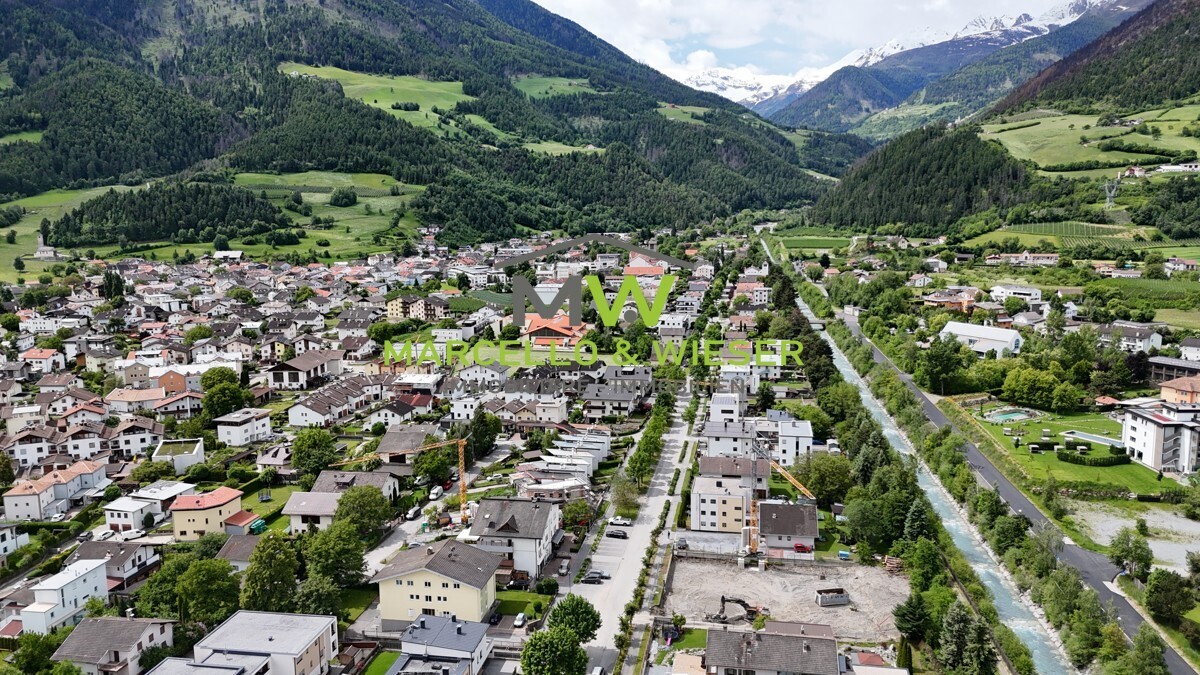 Baustelle - Cantiere