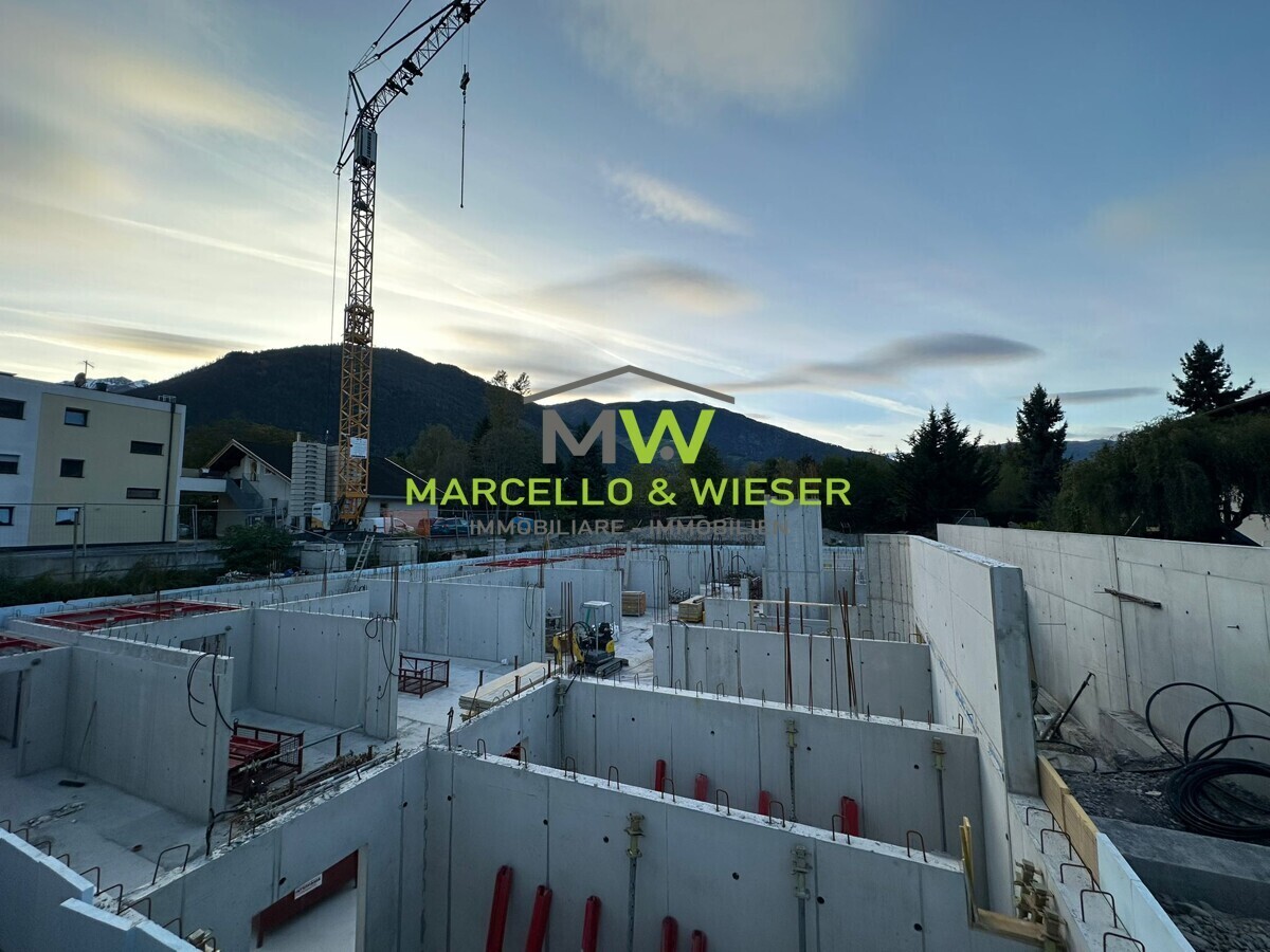 Baustelle - Cantiere