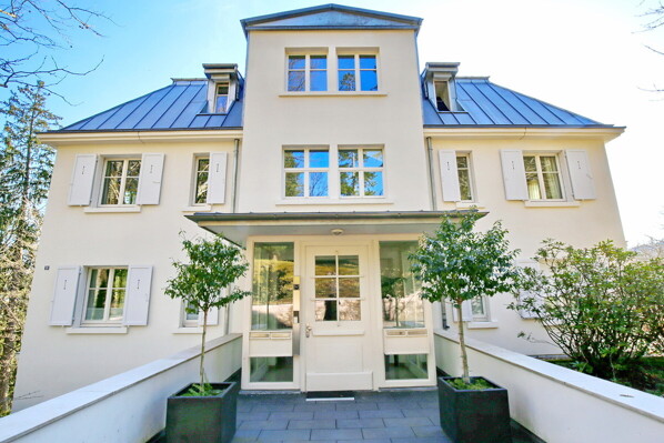Haus Außenansicht