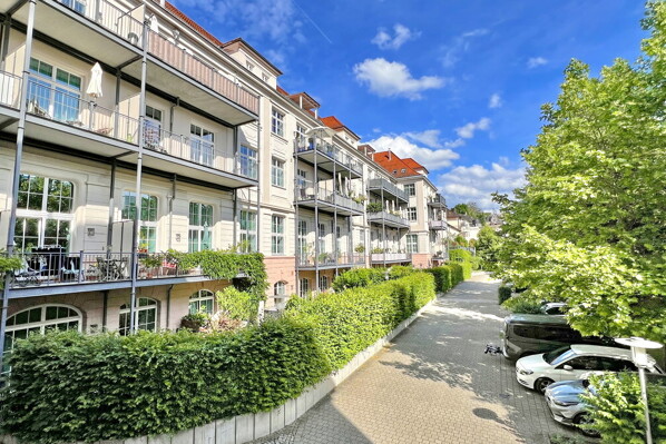 Batschari Palais Außenansicht