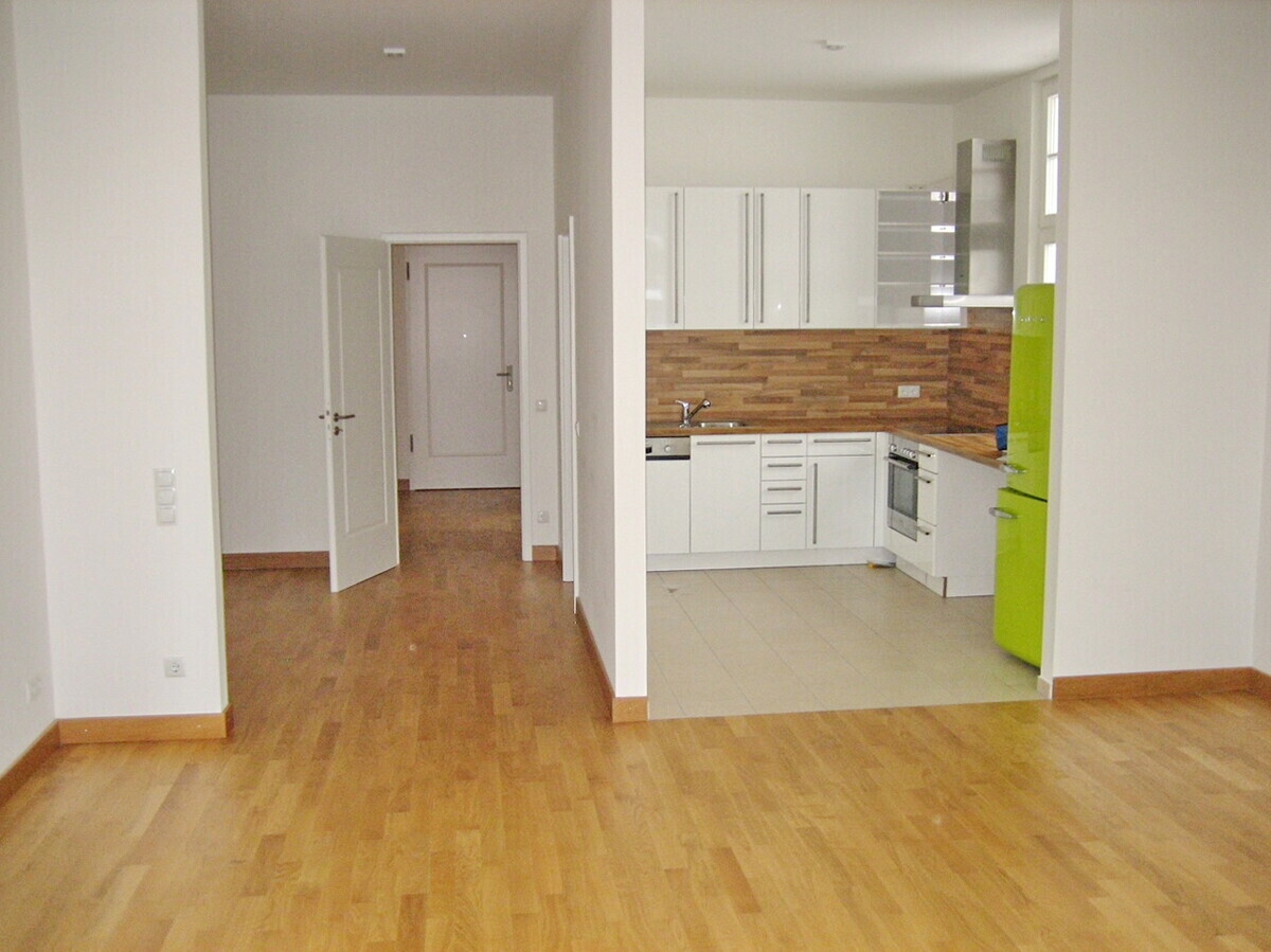 Küche und Eingangsbereich