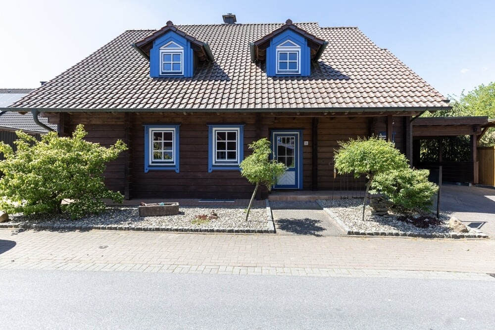 002Frontalansicht
