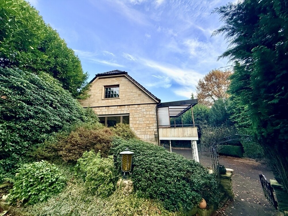 003_Hausansicht_vom_Garten