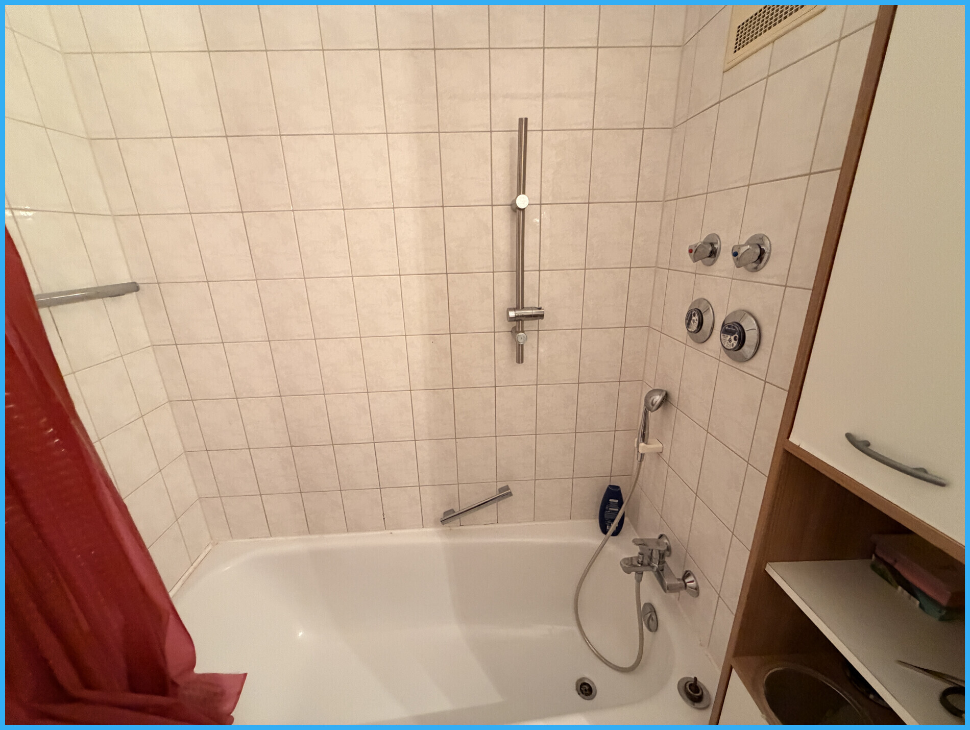Wanne mit Duschmöglichkeit