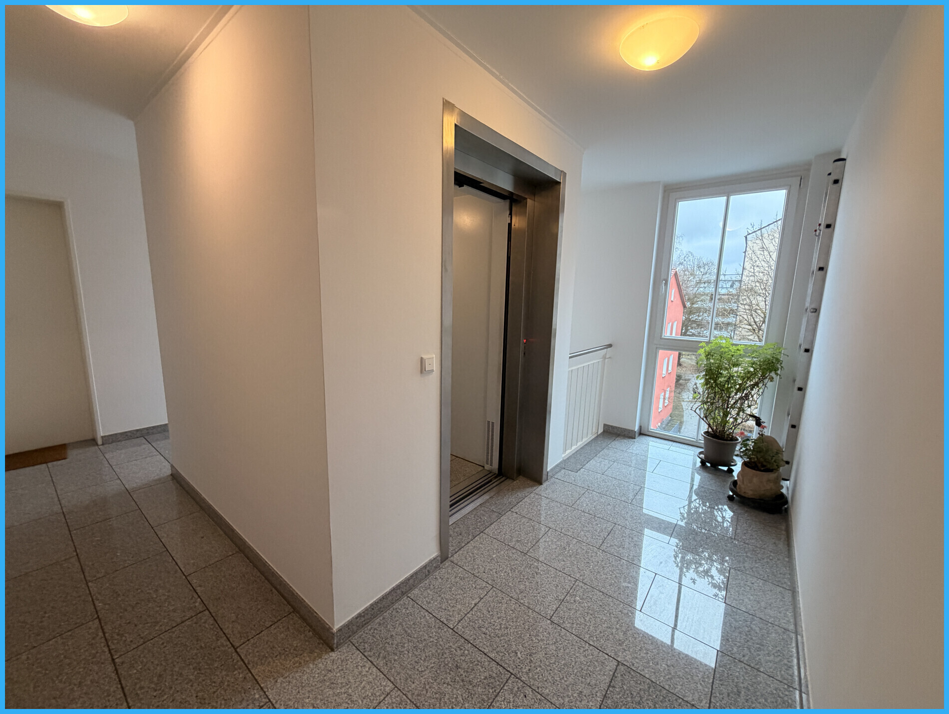 gepflegtes Treppenhaus