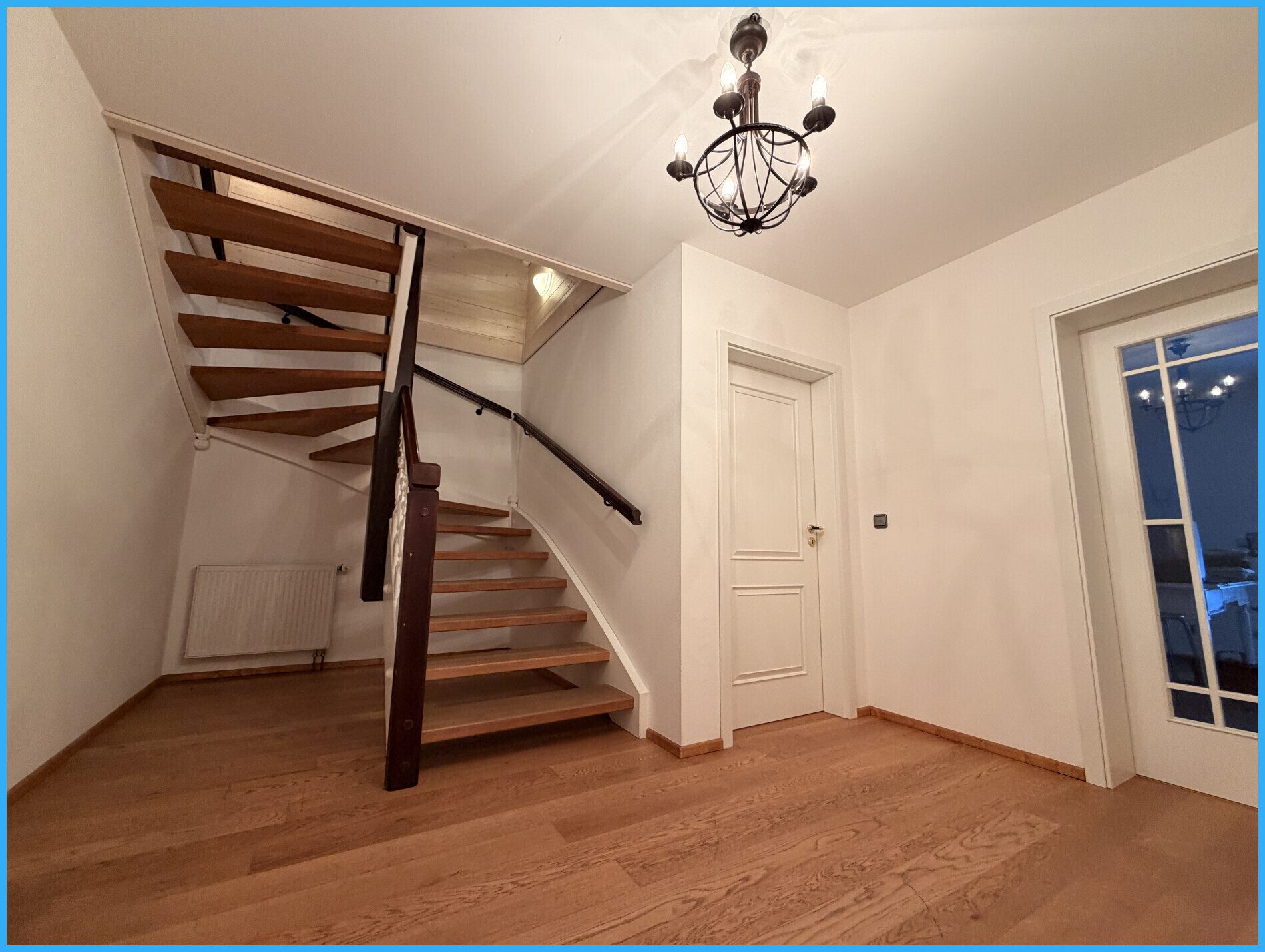 Treppenhaus Untergeschoss