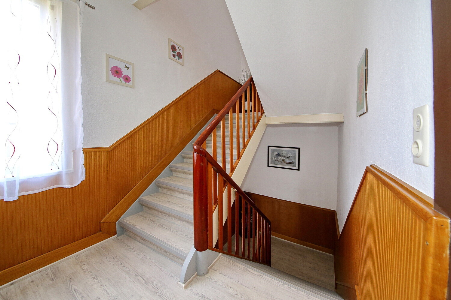 7096 - Treppenhaus - 056