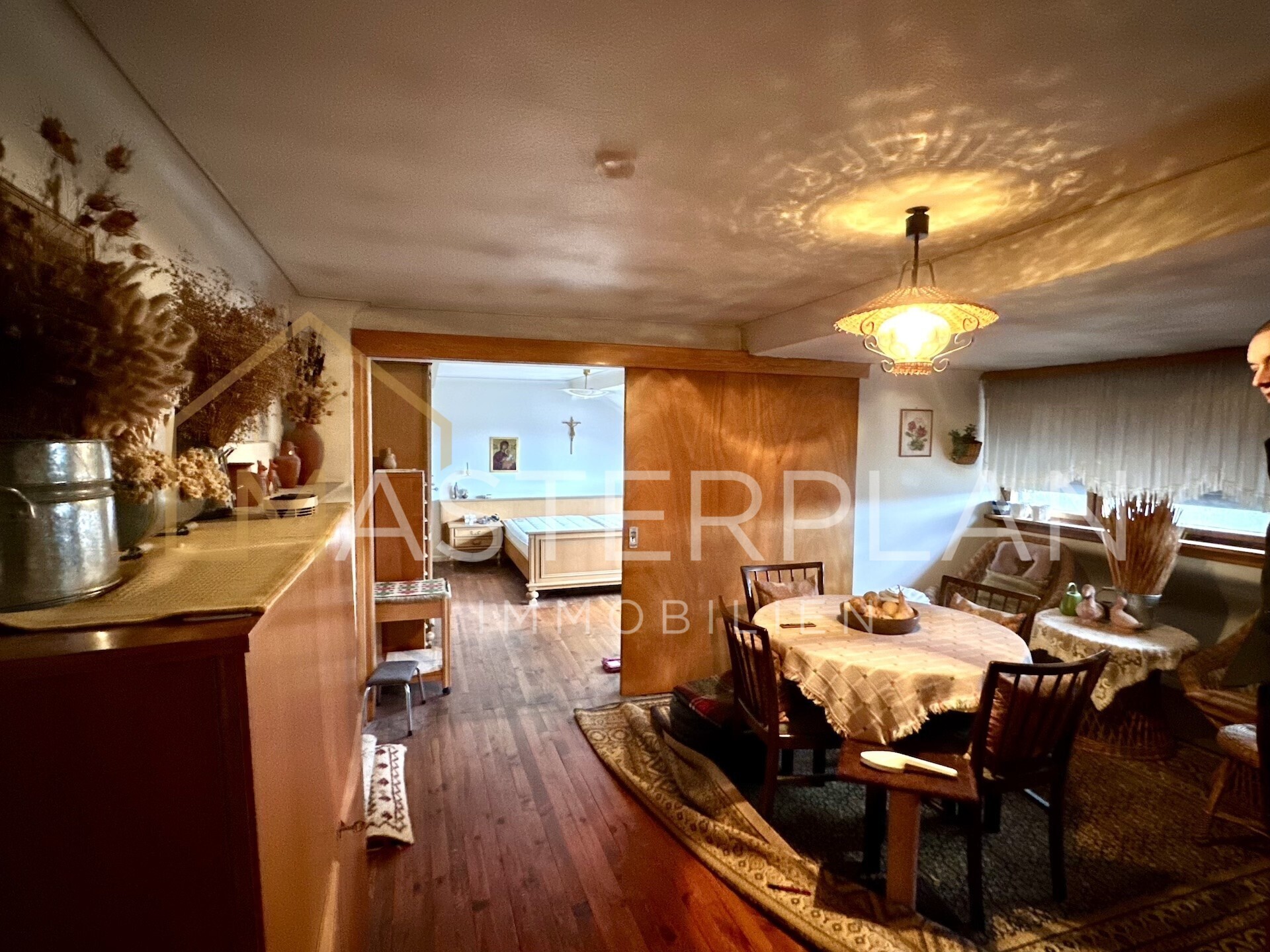 Durchgangszimmer DG
