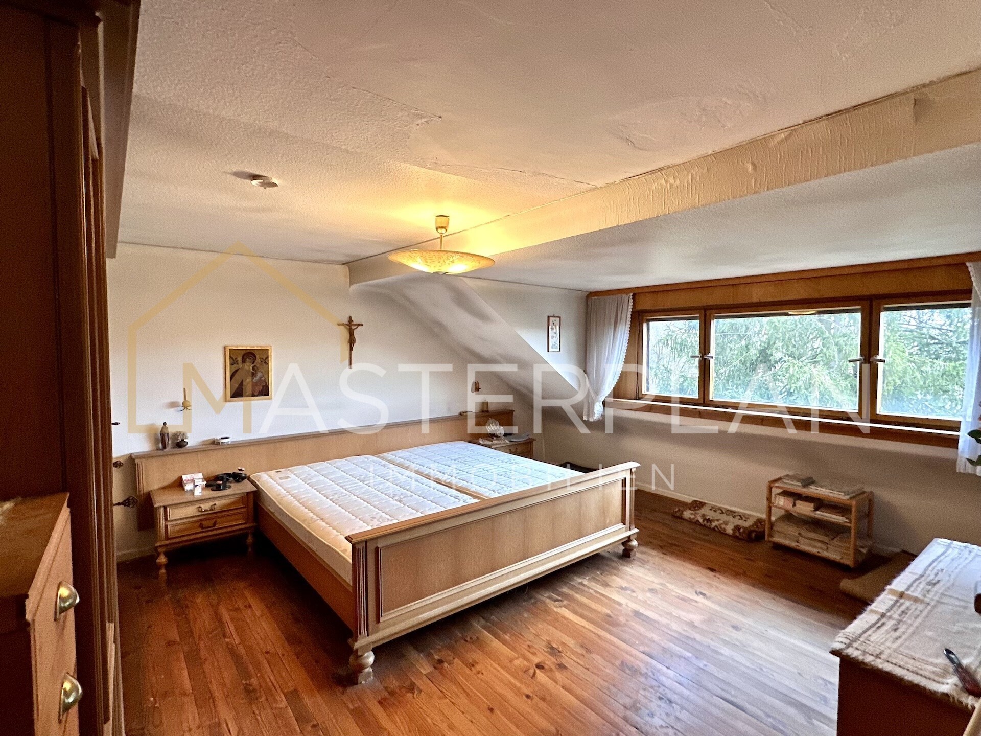 Schlafzimmer DG 