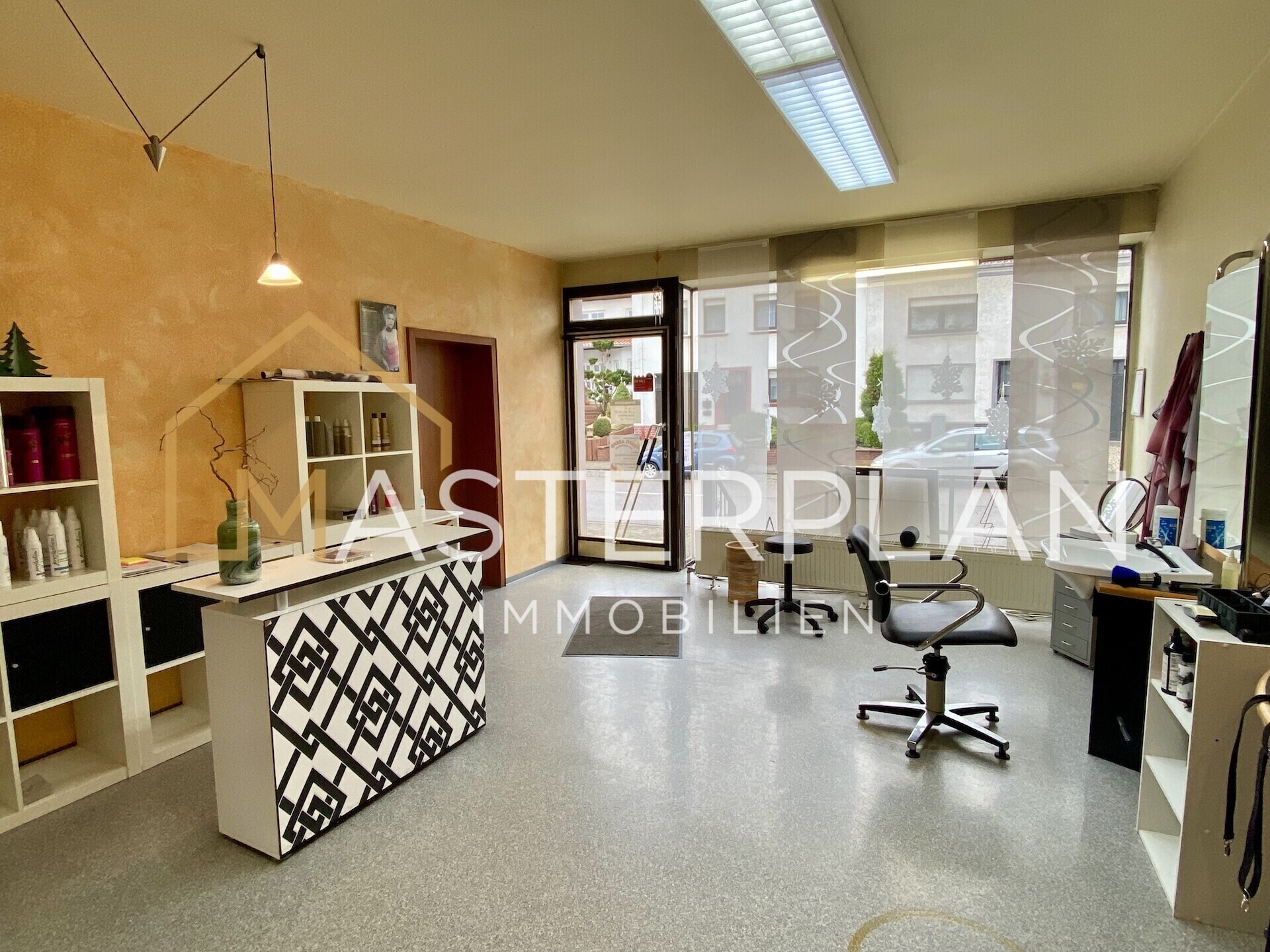 Salon Eingang