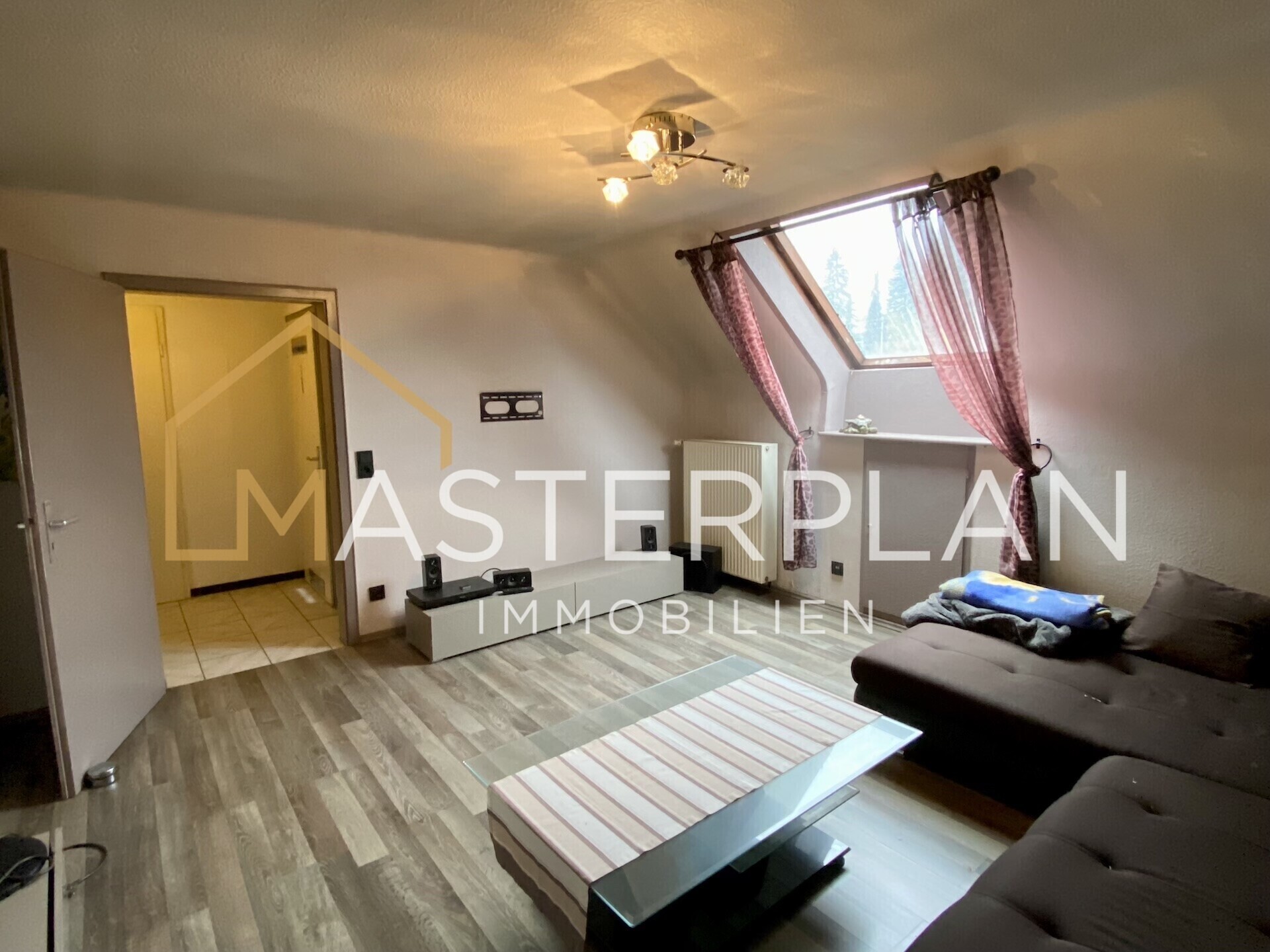 Wohnzimmer DG
