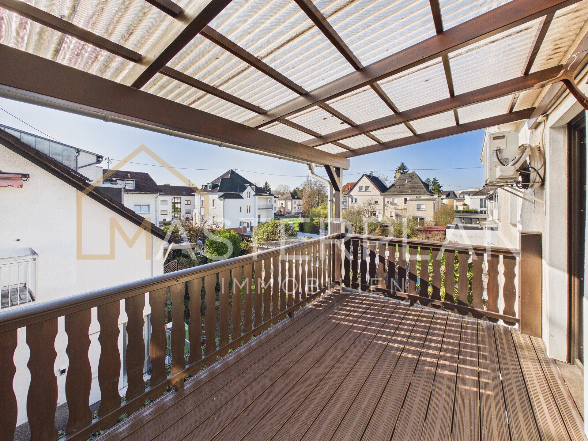 Balkon OG