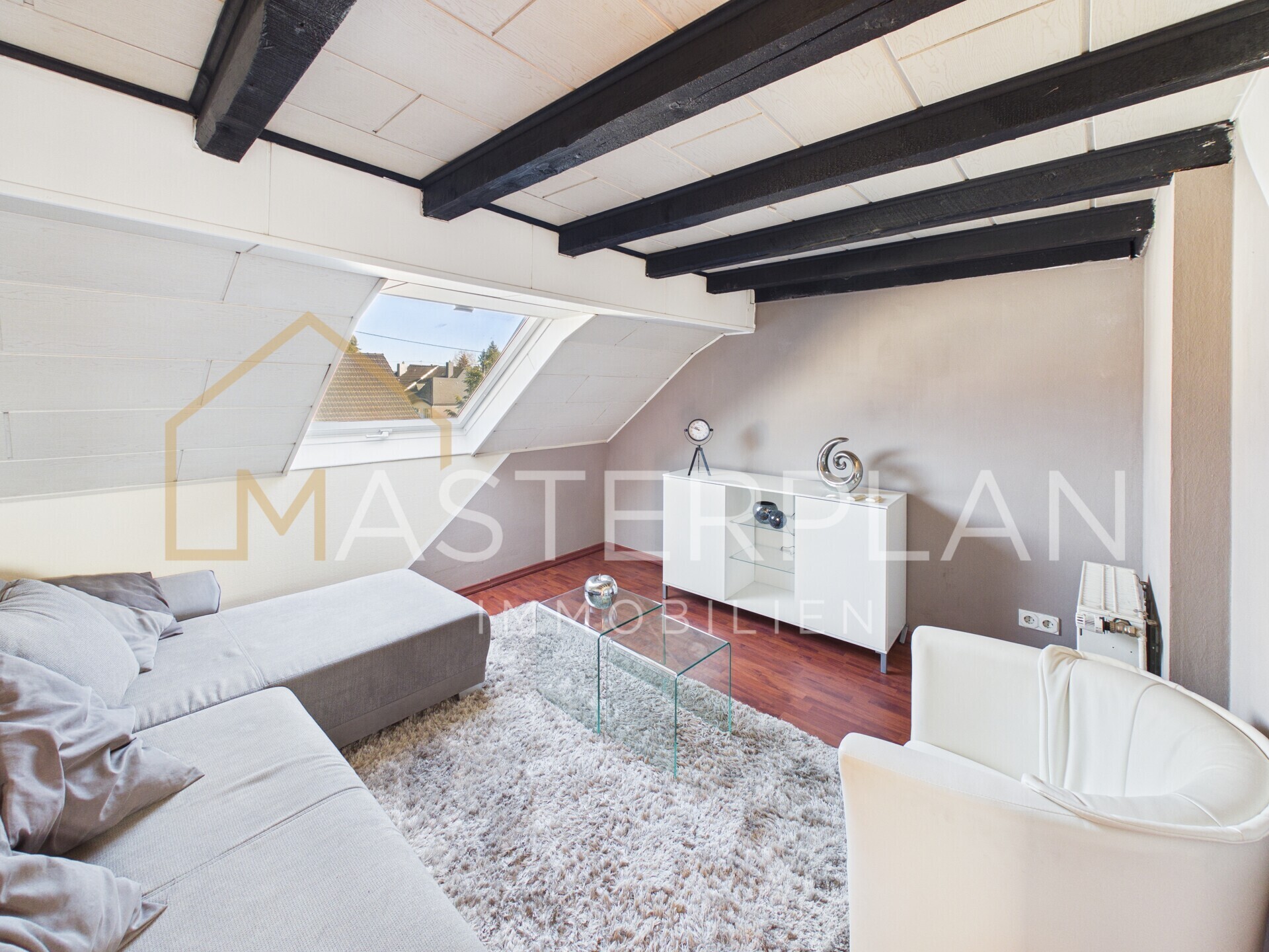 Wohnzimmer DG