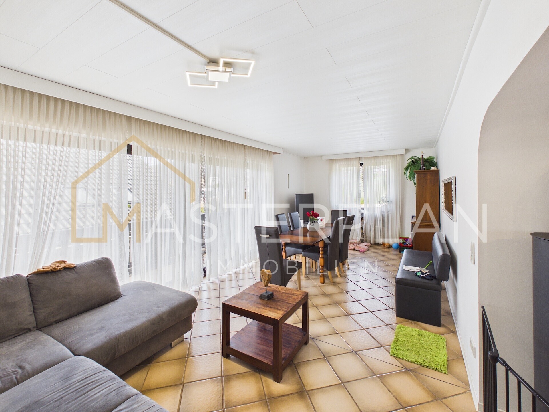 Wohnzimmer Eg