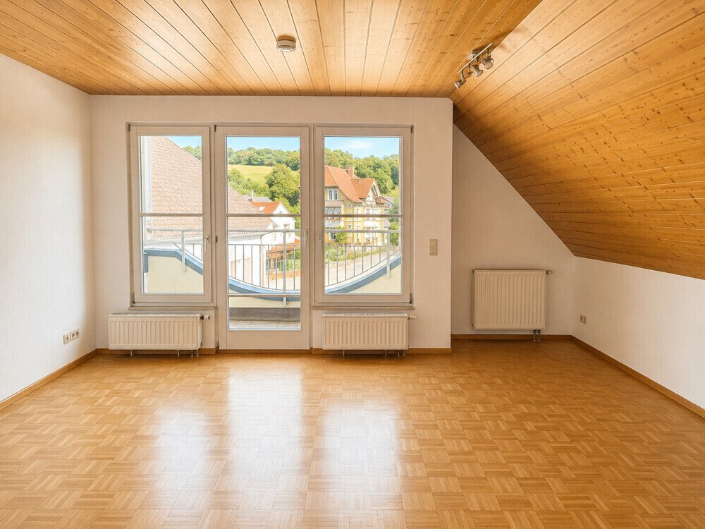 Wohnzimmer ohne Möblierung