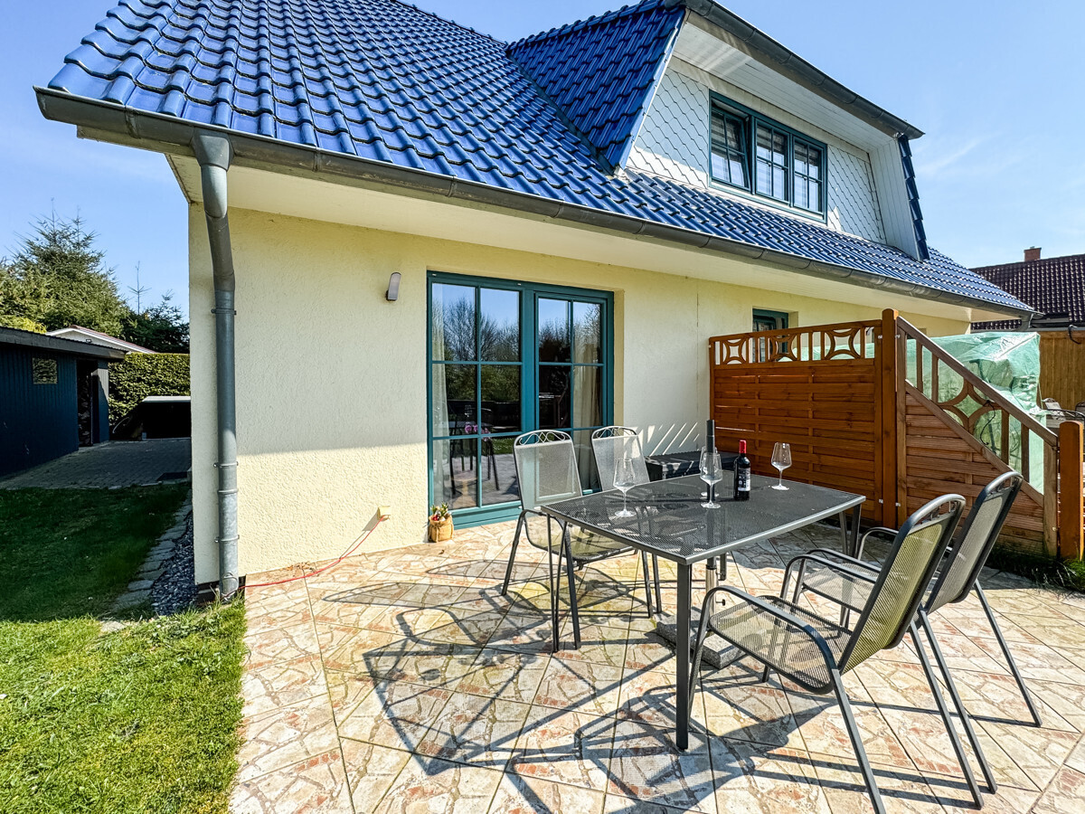 Eigene, optisch abgetrennte Terrasse