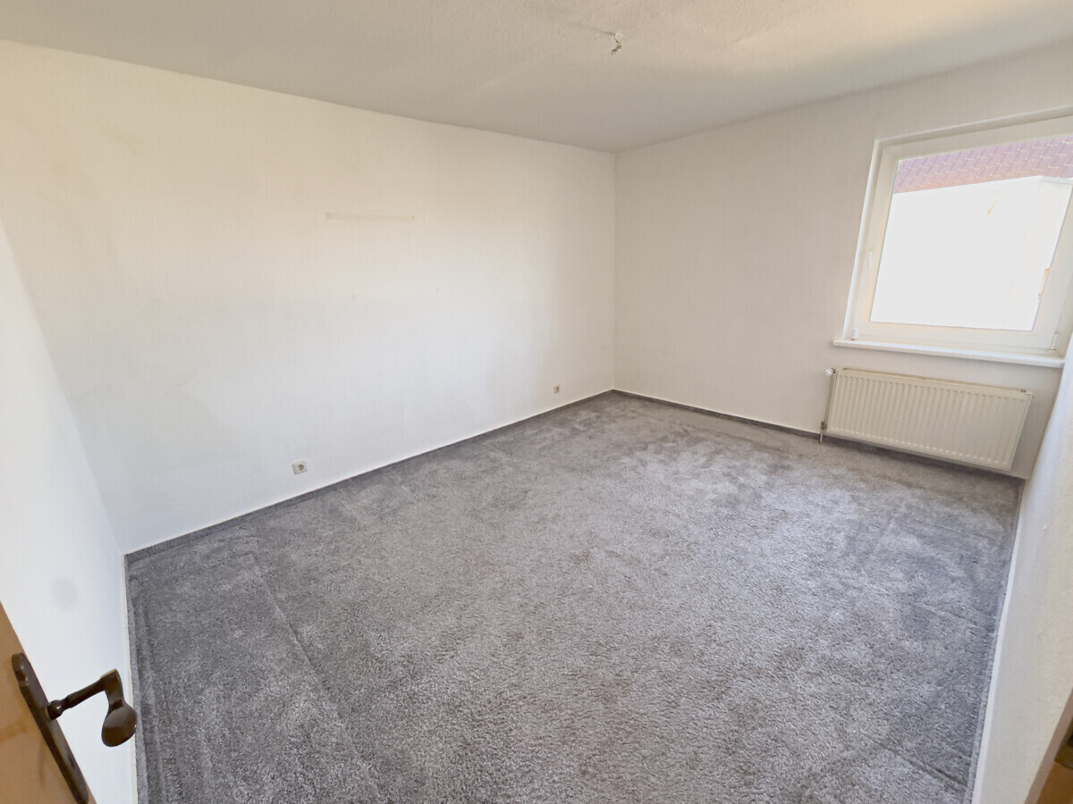Gut geschnittenes Schlafzimmer