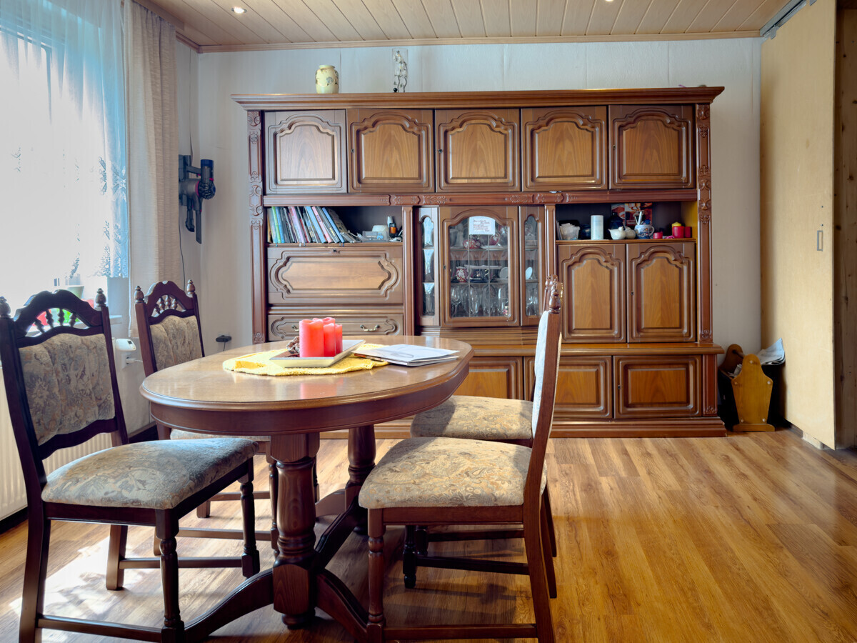 Esszimmer Hauptwohnung