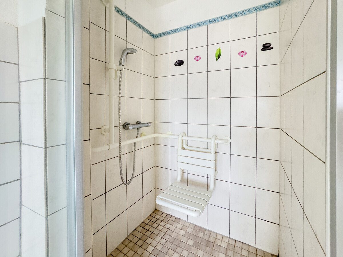 Und Dusche