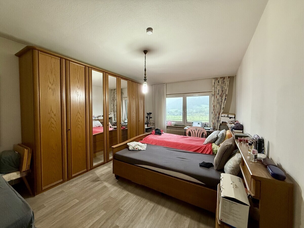 Schlafzimmer 1