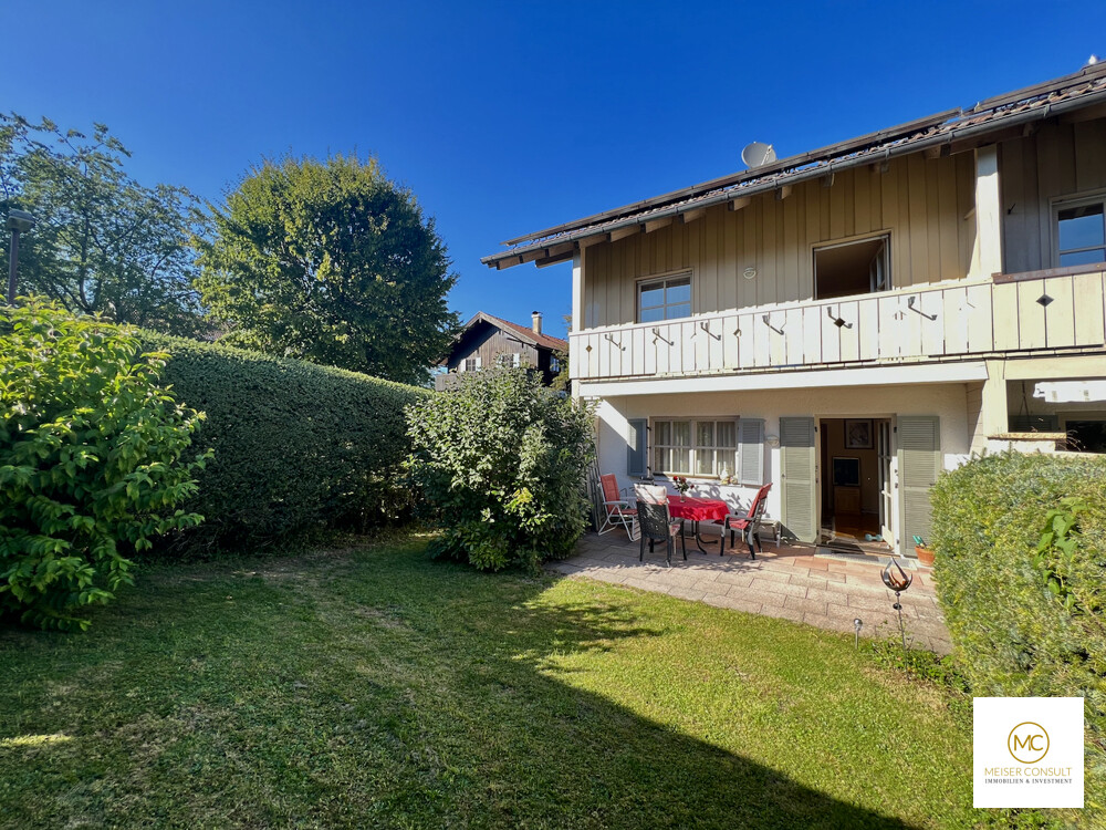 Hausseite Süd, Garten, Terrasse