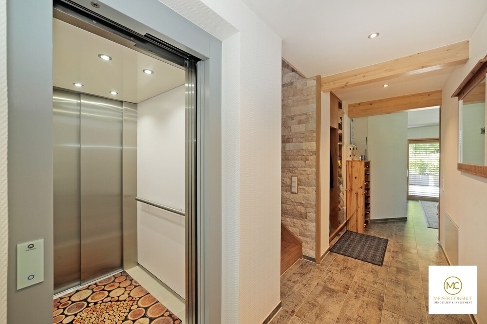 Ebene 1 Lift