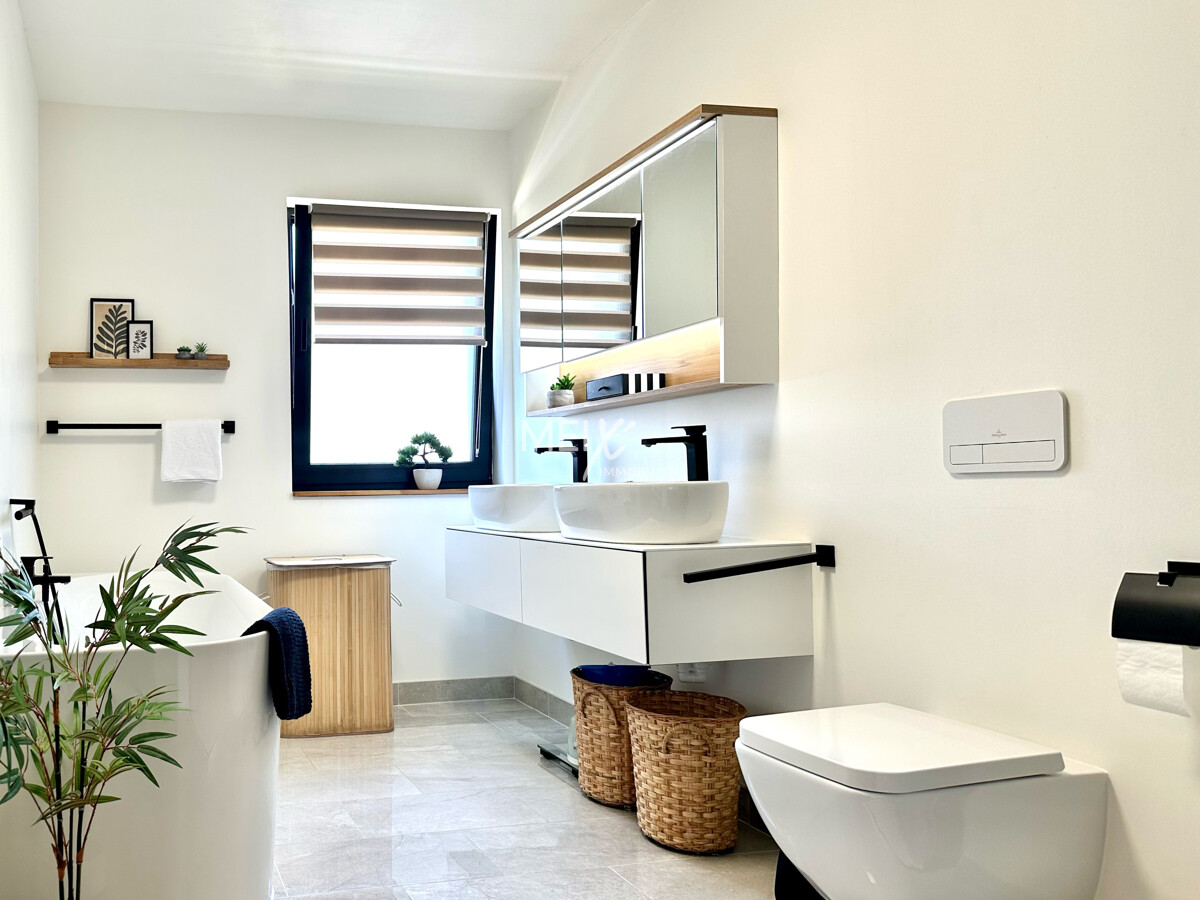 Blitzfeines Tageslichtbad