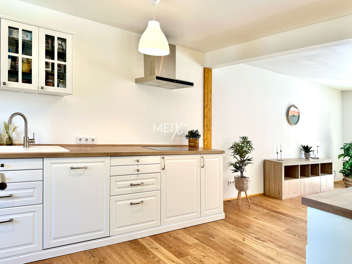 Küche mit starker Tendenz zur Traumküche..