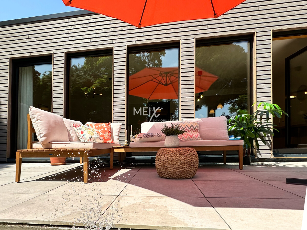 Einfach entspannt am Sommer erfreuen