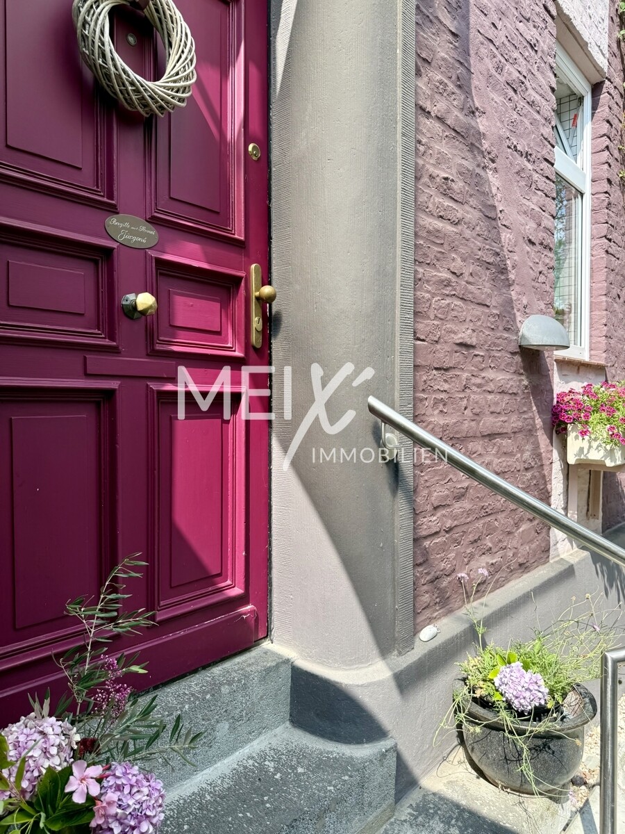 Herzlich willkommen, tritt ein