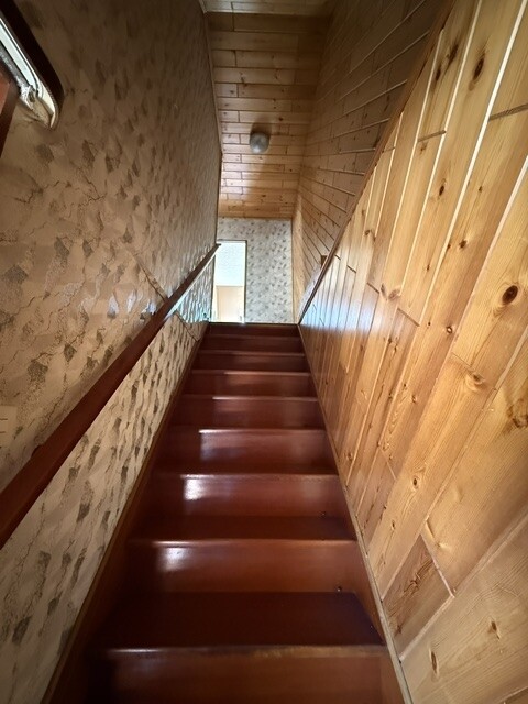 Treppe zum Obergeschoss