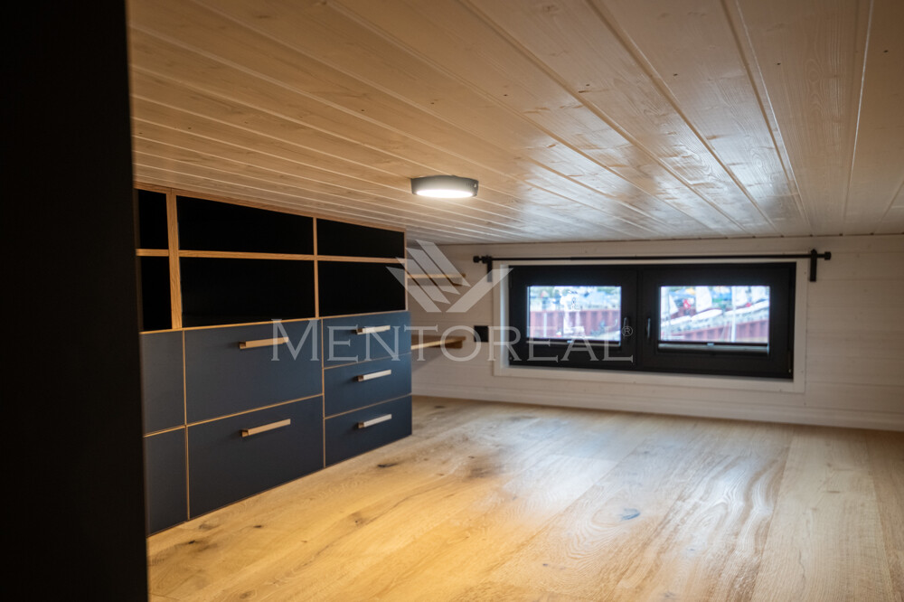 Stauraum obere Etage 2