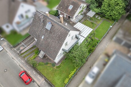Grundstück mit Haus